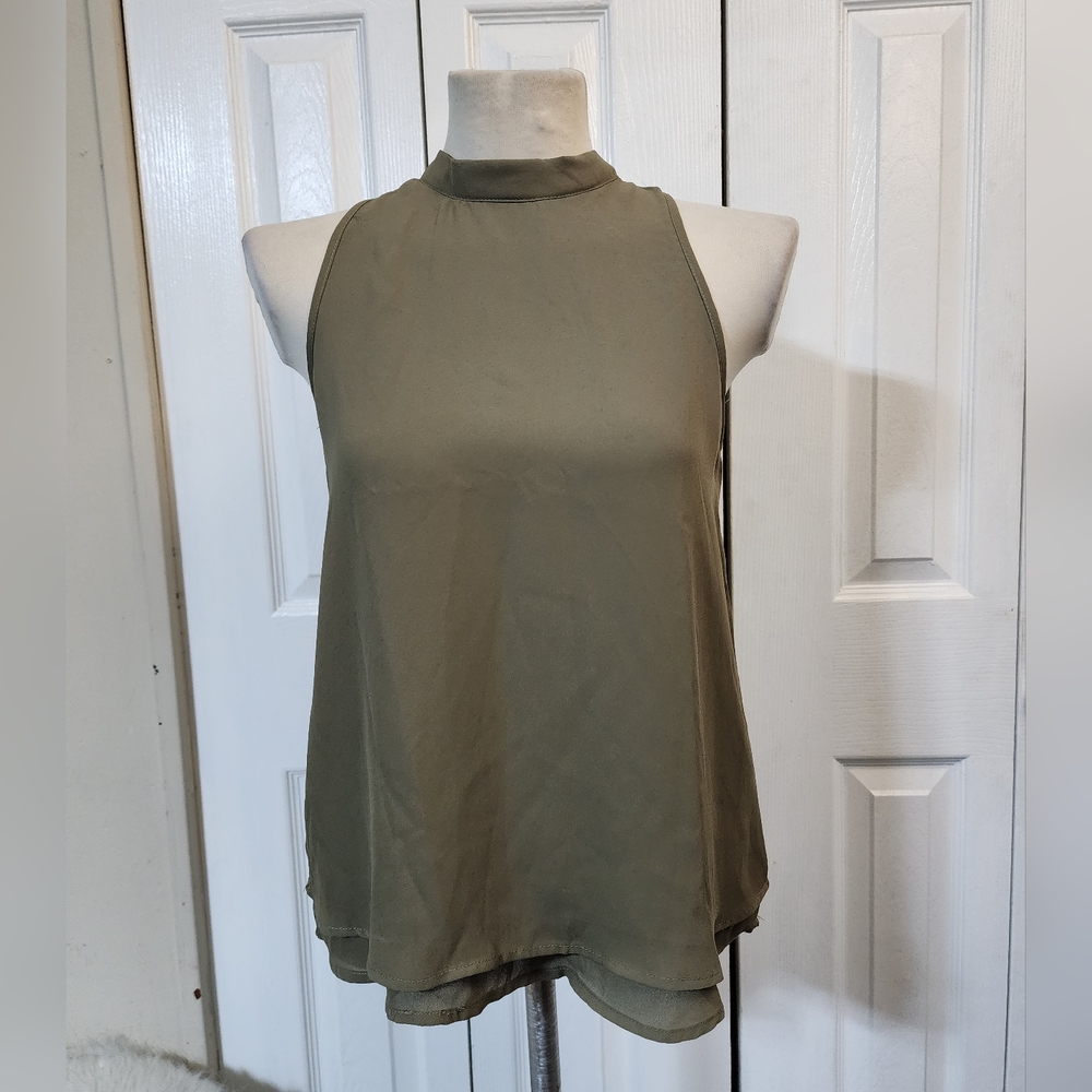 Stella Luce High Neck Layered Sleeveless Top / Blouse